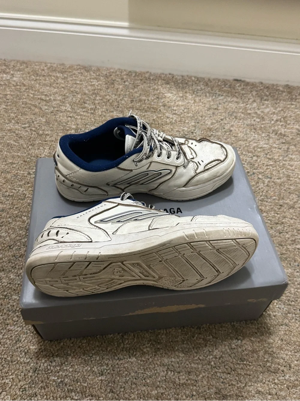 Balenciaga Hamptoms White and Navy Men's Athletic Sneakers